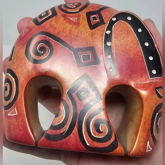 Swahili Imports Handmade Soapstone Nesting Elephant Paperweight from Kenya - Picture 7 of 12